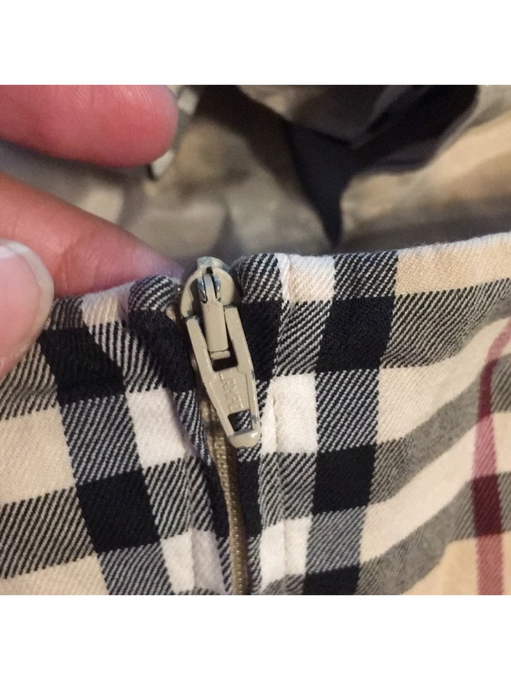 Burberry halter top - Picture 6 of 6